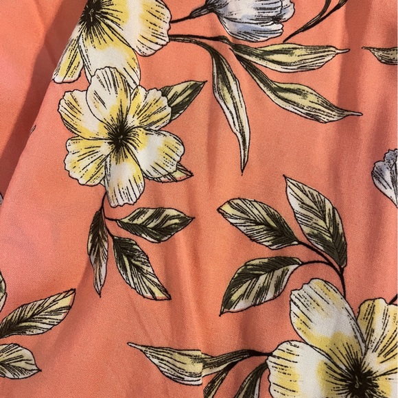 Two piece casual work outfit - Picture 4 of 9